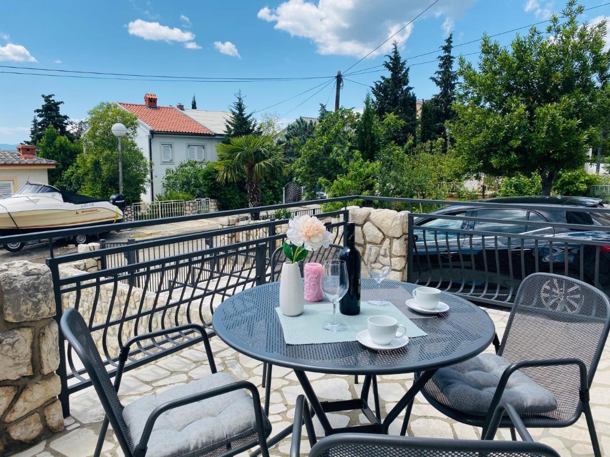 Apartman Irena Dramalj Bagian luar foto